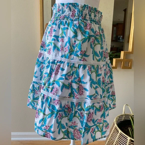 J. Crew Factory Smocked Tiered Floral Mini skirt , medium - Picture 2 of 12